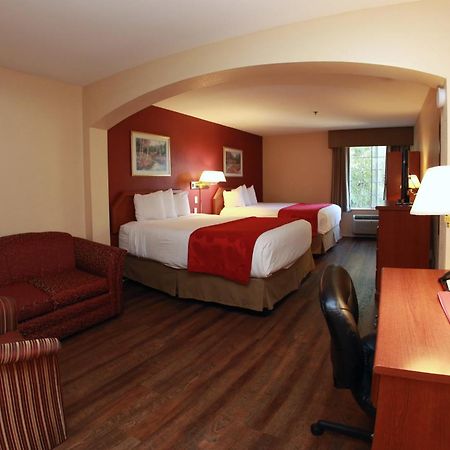 Hotel Ramada By Wyndham Fresno Northwest Esterno foto